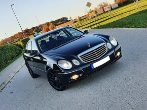 Mercedes-Benz trieda E 220 CDI W211 Facelift Avantgarde - 4