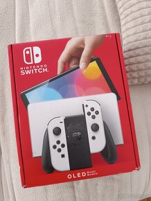 Nintendo Switch OLED, odblokované - 4