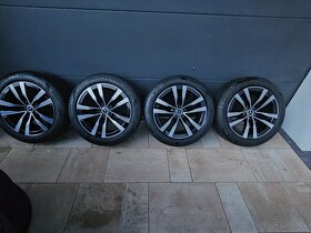 255/45 R19 Mercedes S-Class - 4