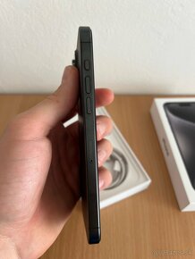 iPhone 15 pro max 256gb 100% bateria (v záruke) - 4