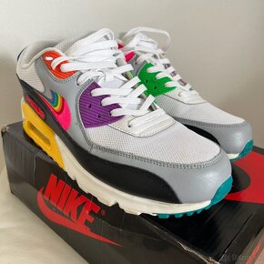 Air Max 90 Be True Rainbow 44 - 4