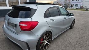 Mercedes Benz A 45 4-matic AMG - 4