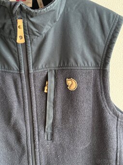 Outdoorova vesta Fjallraven Buck Fleece Vest M - 4