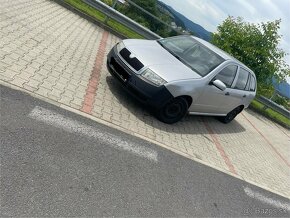 Dobrý deň mám na predaj Škoda Fábia 1.4.16v 55kw - 4