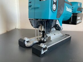 MAKITA DJV181 Akumulátorová priamočiara píla - 4