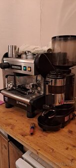 Kávovar Rancilio S27 a profi mlynček - 4