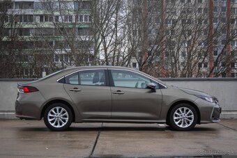 Toyota Corolla sedan 1.5 Dynamic Force Comfort - 4