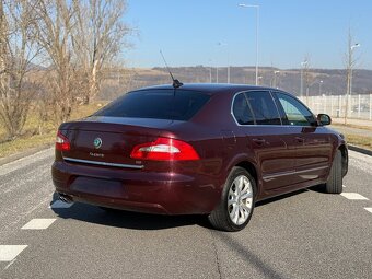 Škoda Superb II 2.0 103Kw Sedan - 4