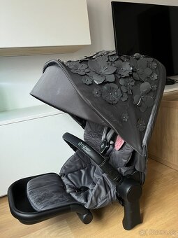 Poťah cybex priam 4.0 simply flowers grey - 4