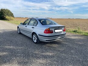 Predám BMW 318IA r.v2000 model e46 - 4