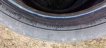 Zimné pneumatiky Nokian 215/55 R17 98 V XL - 4