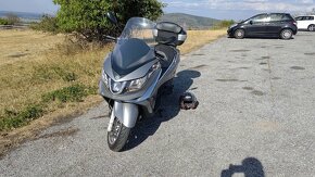 Výmena- predaj maxi skúter Piaggio X10, 350cm3 - 4