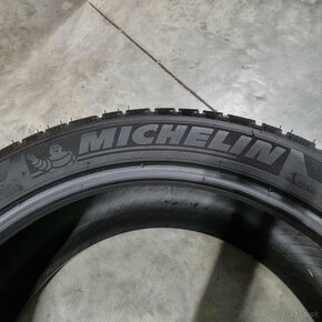 Zimné pneumatiky 275/40 R20 MICHELIN - 4