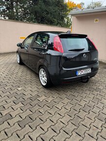 Fiat Grande Punto 1.9JTD - 4