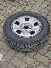 215/65 R16 - 4