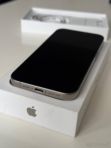 iPhone 15 Pro, Natural Titanium, 128GB - 4