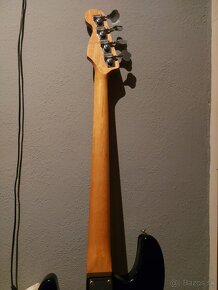 Bass gitara - 4