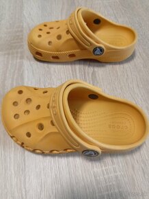 Crocsy originál + ružové papučky - 4