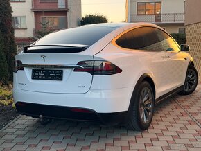 Tesla Model X AWD 75D 6-Miest 2017 - 4