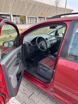 Volkswagen Touran 1.9tdi 77kw DSG ( automat ) - 4