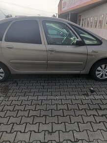 Citroën Xsara Picasso 2l HDI - 4