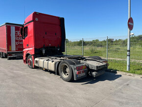 Mercedes-Benz Actros MEGA MP4 - 4