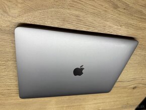 MacBook Pro 13 - 4