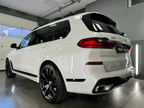 BMW X7 Xdrive 40i M-SPORT - 4