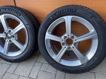 Orig. Mercedes alu disky 5x112 6,5jx17 ET44 205 55 R17 zimné - 4