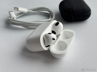 Slúchadlá Apple Airpods 3 - TOP STAV - 4