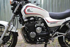 Honda CBX 650E - 4