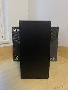 XBOX SERIES X 1TB + HRA - 4