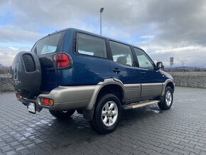 Nissan Terráno 2.7 tdi - 4