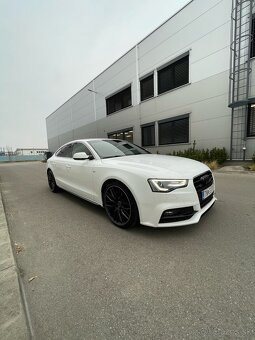 Audi A5 2,0 TDI Quattro S-line DSG - 4