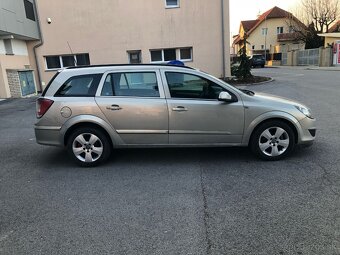 Opel Astra Caravan 1.7 CDTi , SK AUTO, 0% akontacia - 4