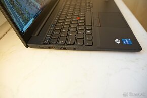 █ Lenovo E15 gen 4 (i5,10 jádro, 16/40GB RAM, záruka, TOP) █ - 4