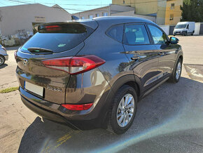 Hyundai Tucson 1.7 CRDi Style - 4