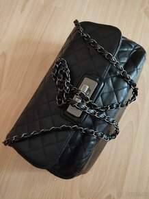 Čierna crossbody kabelka - 4