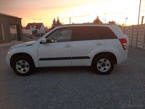 Suzuki Grand Vitara 2,4 benzin - 4