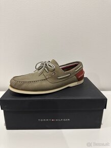 Tommy Hilfiger Classic Suede Boat Shoes - 4