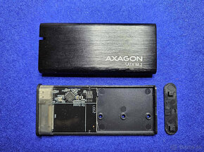 Predám nový M.2 SATA externý box Axagon - 4