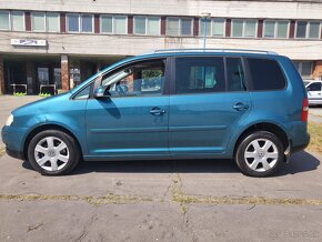 Volkswagen Touran 2.0 - 4