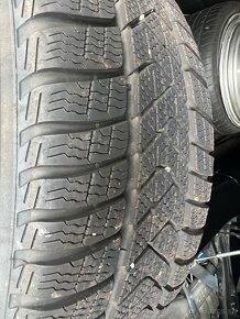 5x112 r17 BMW X1 F48 225/55r17 zimne - 4