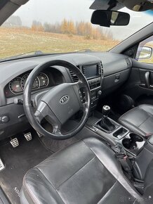 Kia Sorento 2.5 CRDi 4x4 - 4