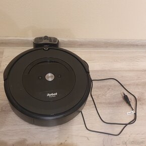 Robotický vysávač Roomba e5 - 4