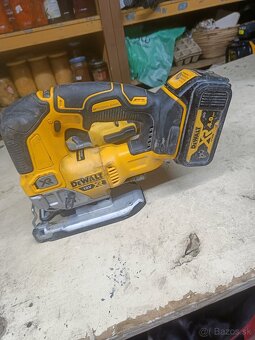 Dewalt - 4