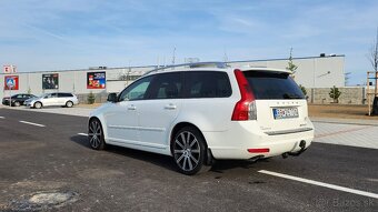 Volvo V50 D4 130 kW - 4