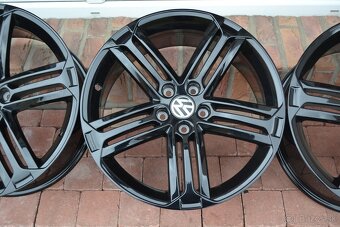 5x112 R19 GOLF 7 R / Gti Talladega Original VW Black - 4