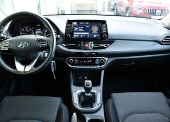 Hyundai i30 1.6CRDi 85kW FRESH ZÁRUKA 85 kw - 4