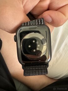 Apple watch series 6 (44mm) - 4